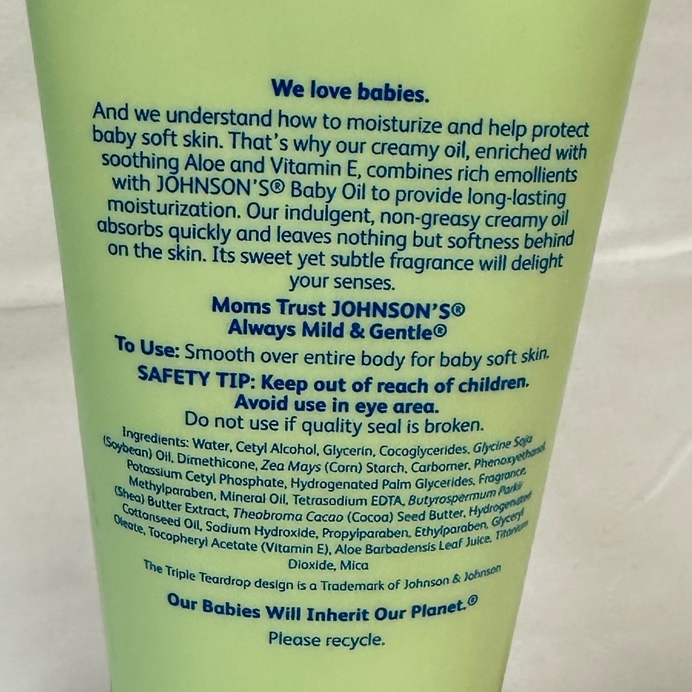 Johnson Baby Creamy Oil | Aloe Vera Vitamin E, 8 Oz NEW FOIL UNOPENED - Picture 3 of 9